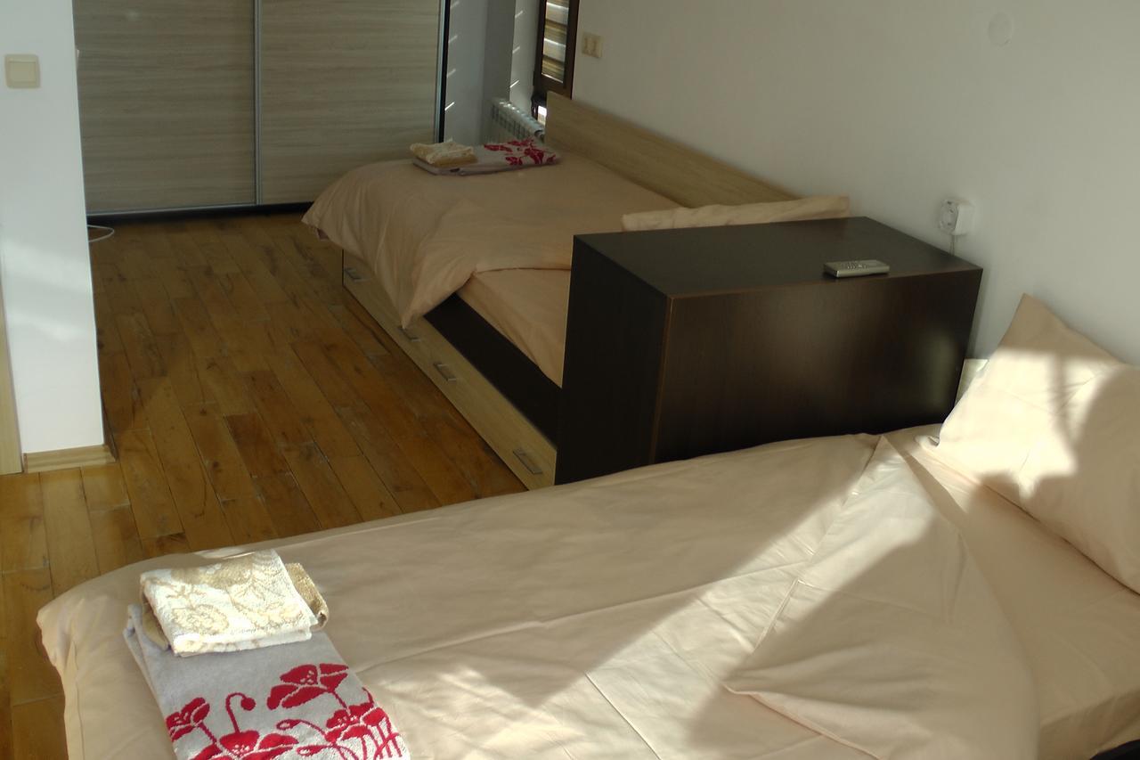 Top Center , Modern And Quiet Apartment Burgasz Kültér fotó